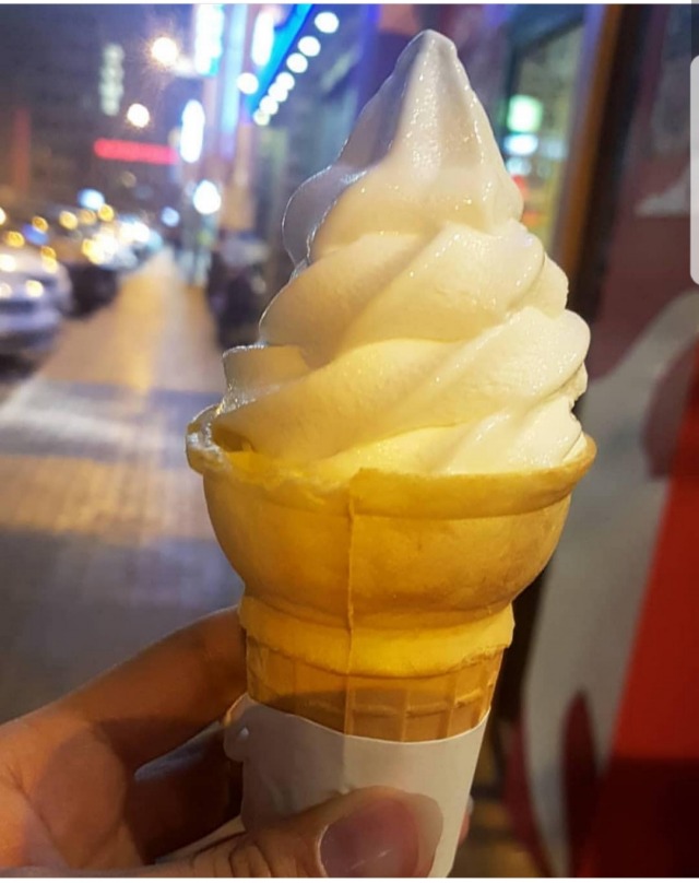 Vanilla icecream cone