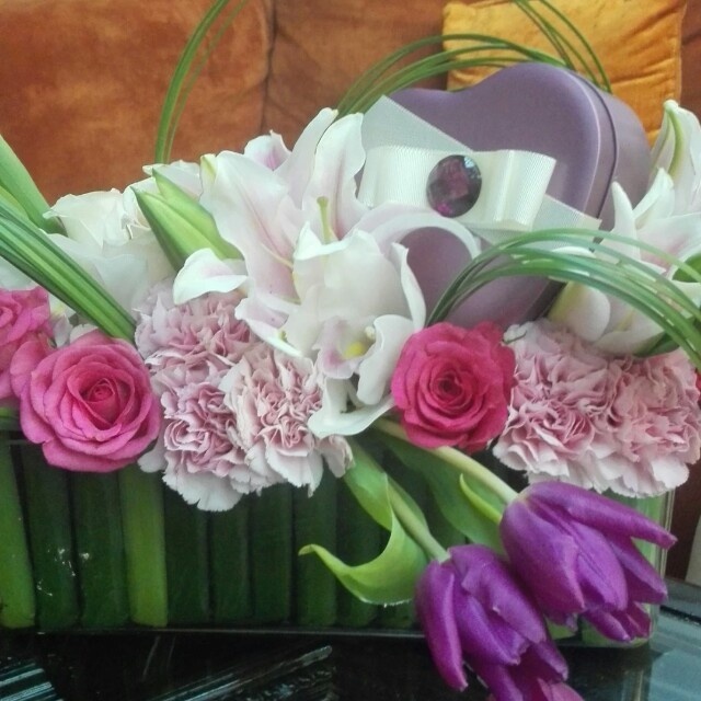 Happy mother's day to my dear mamy :* @ Tulip Flowers & chocolate - Bahrain