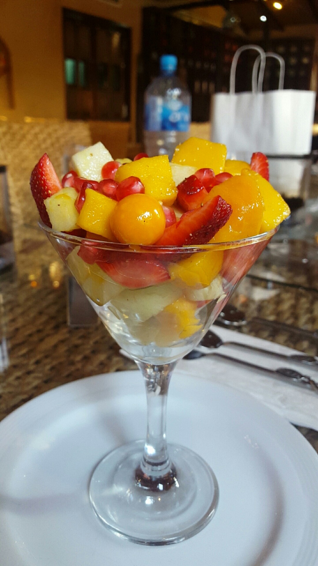 Fresh fruit salad😎 @ مطعم ومقهى بيشن - البحرين