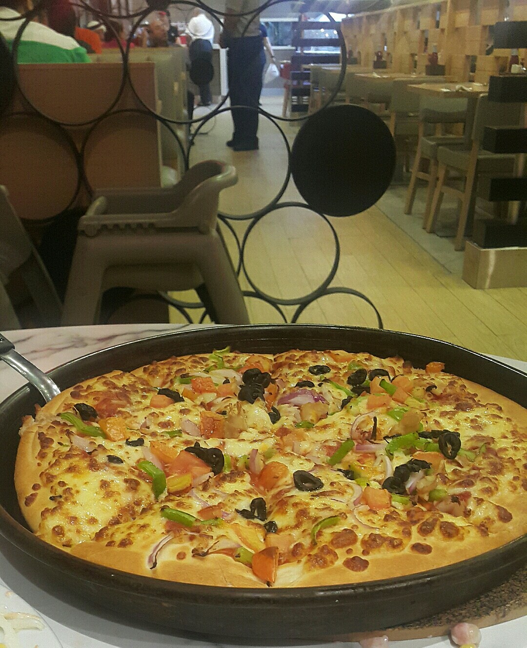 #pizza pizza 🍕🍕 @ بيتزا هت - البحرين