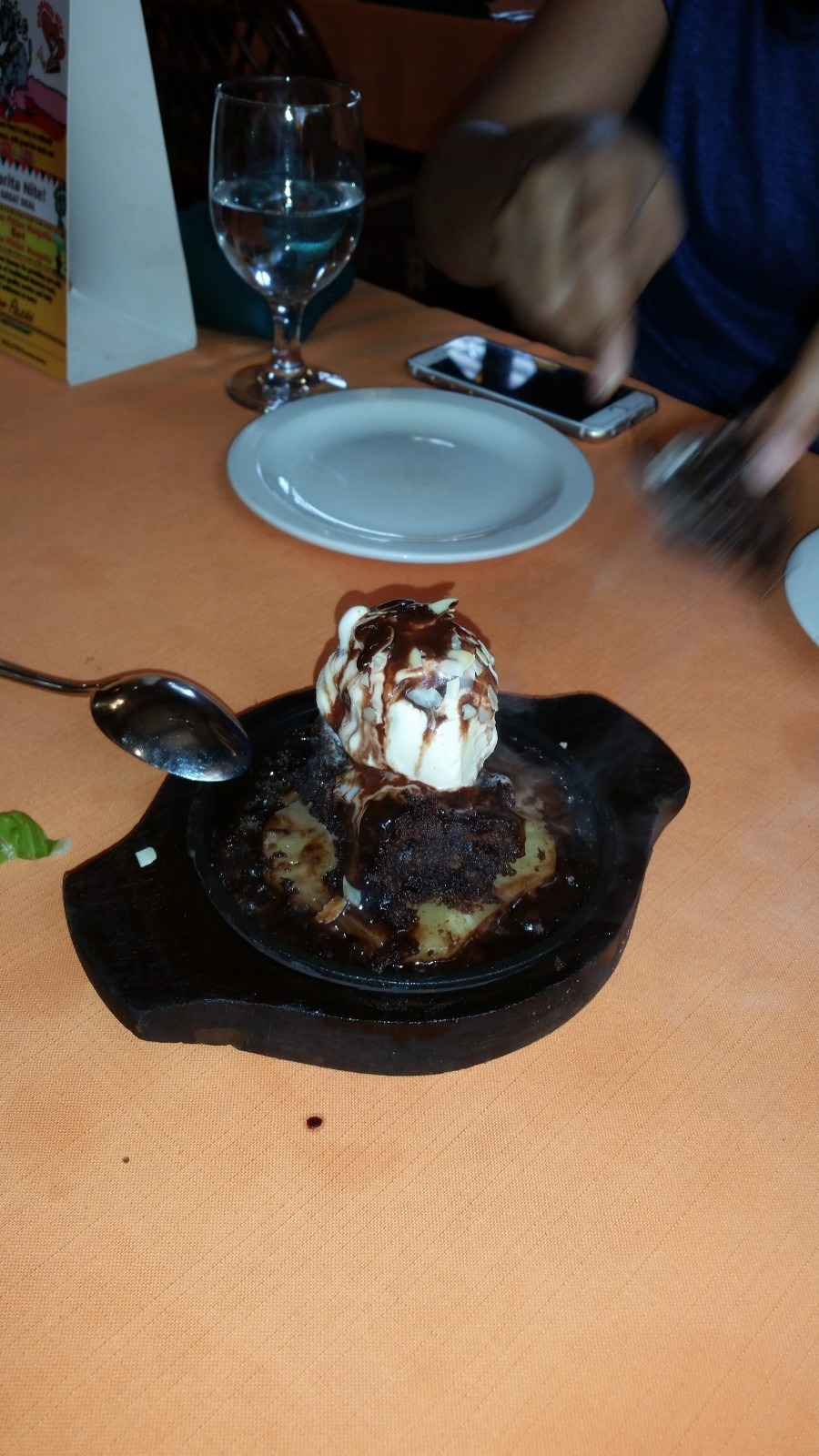 Sizzling brownie with ice cream @ The Warbler - Bahrain