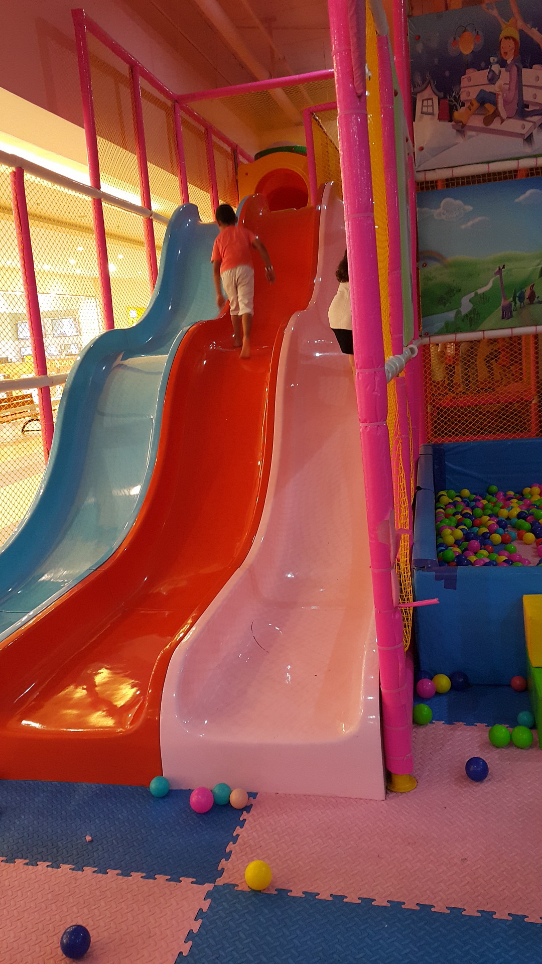 I think when i was a kid was playing on slides in a wrong direction 😒 @ Smart Fox - Bahrain