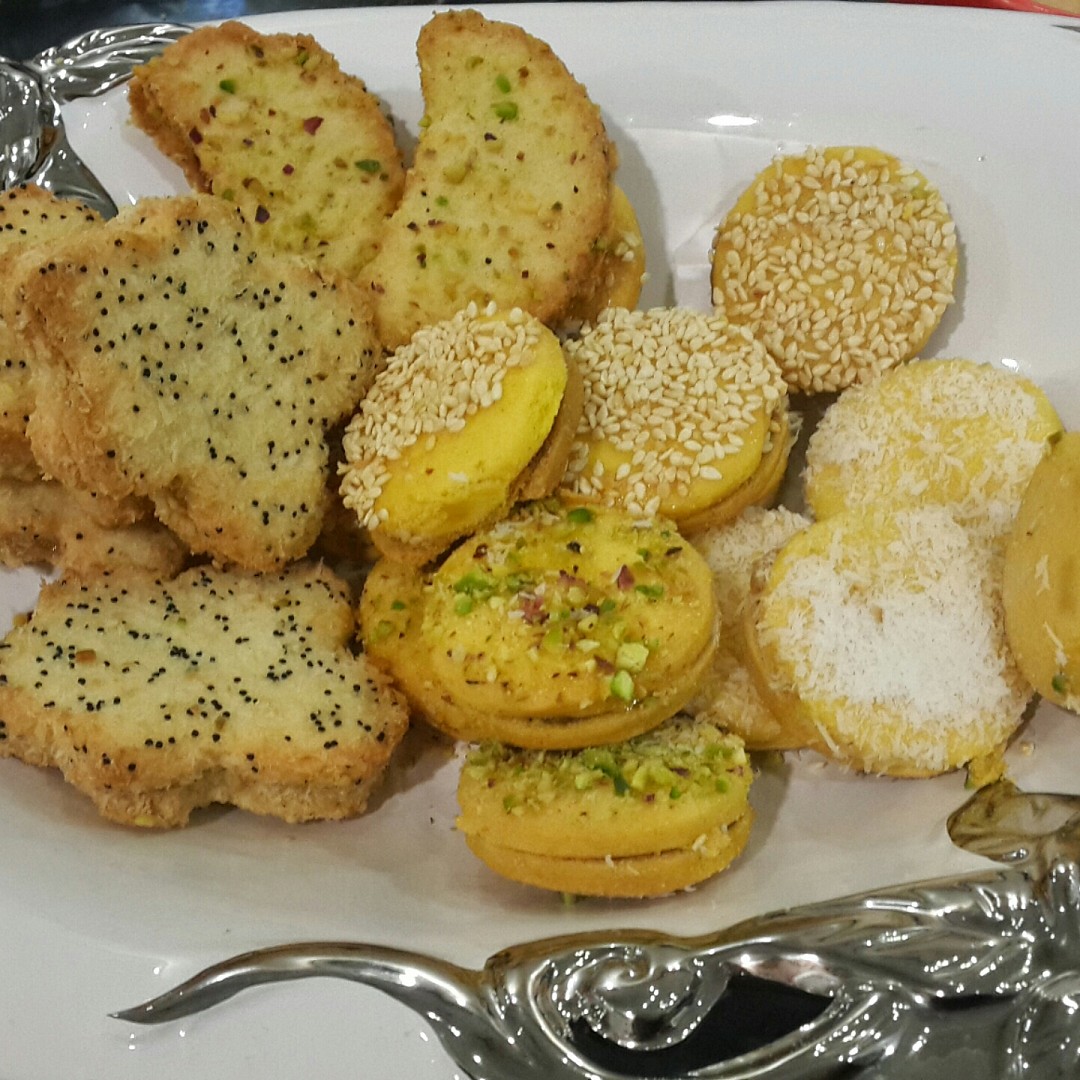 Persian Sweets 🍪 @ Tawazo Sweet - Bahrain