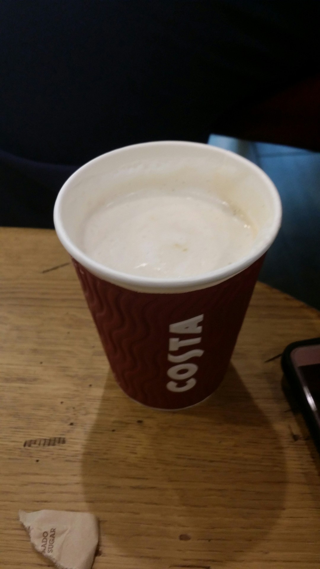 Hot latte @ كوستا كوفي - البحرين
