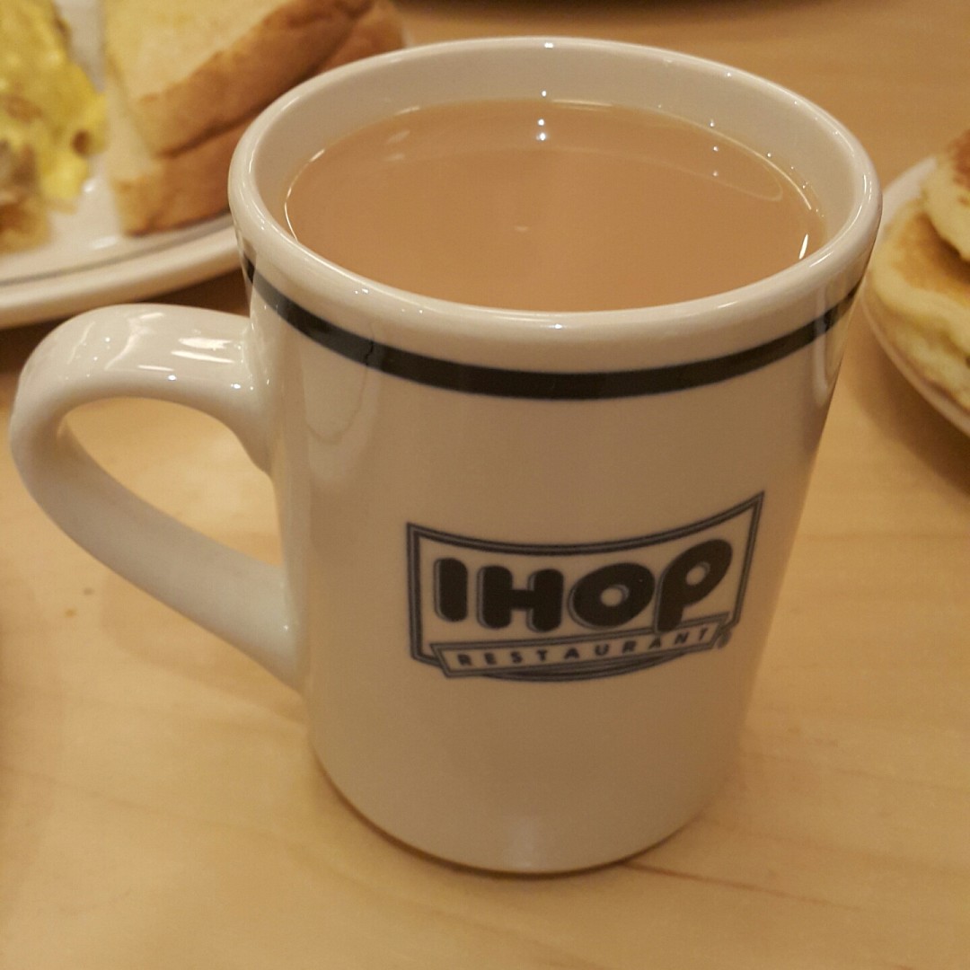 Good Morning 🌞
#tea #milk @ IHOP - Bahrain