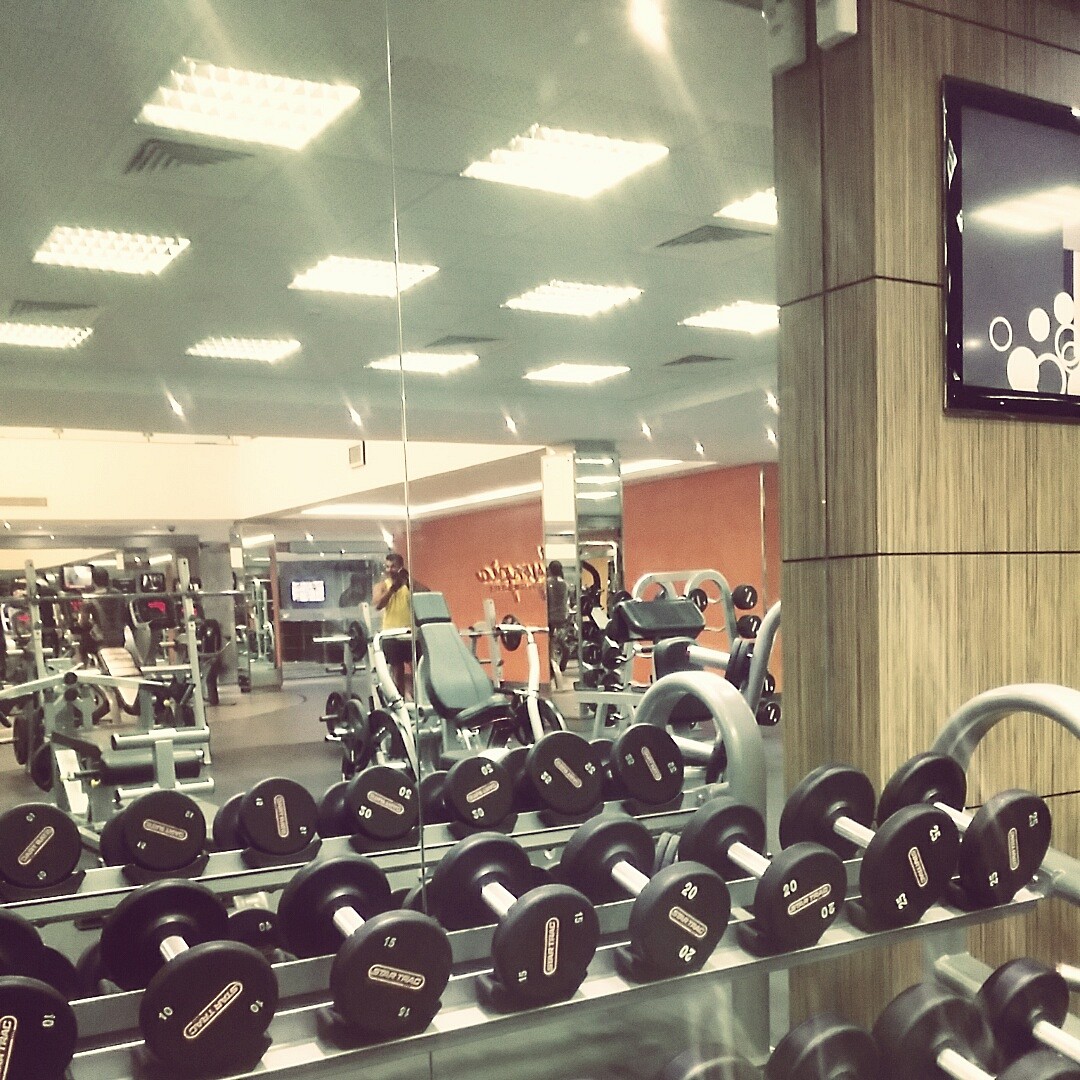 Legs day like a boss @ Olympia Health & Fitness Center - Bahrain