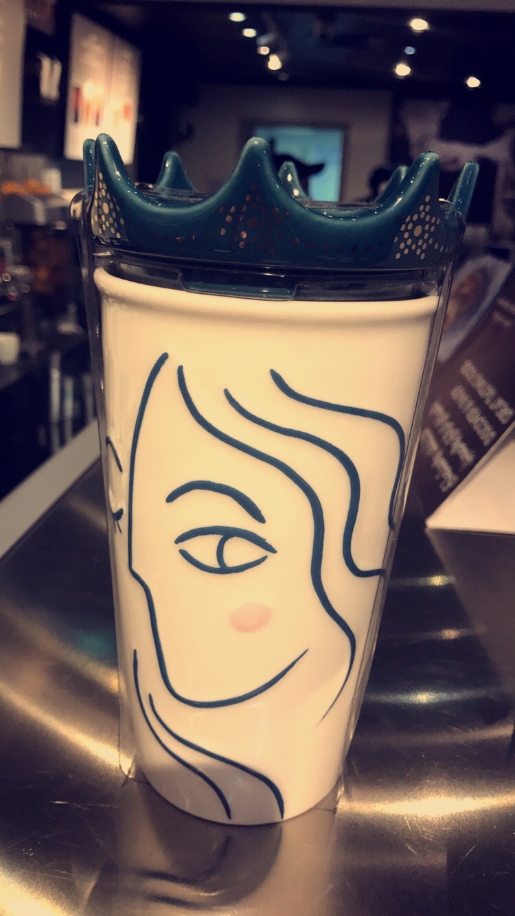 Lock what I found here that amazing mug . The queen of Starbucks cooooooooooool @ Starbucks - Bahrain
