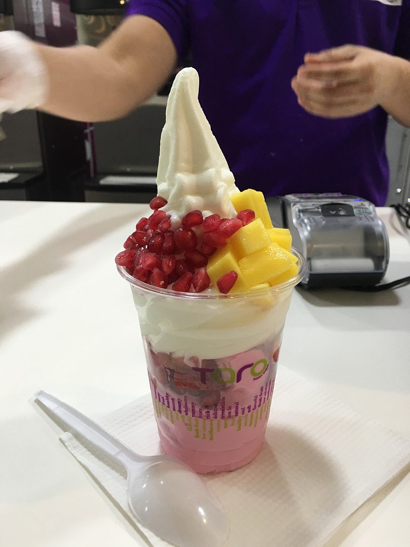 Yogurt healthy ice cream , no sugar @ Taro Frozen Yogurt - Bahrain