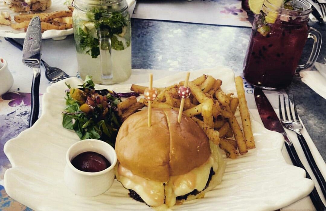 #breakfast #club #burger @ The Breakfast Club - Bahrain