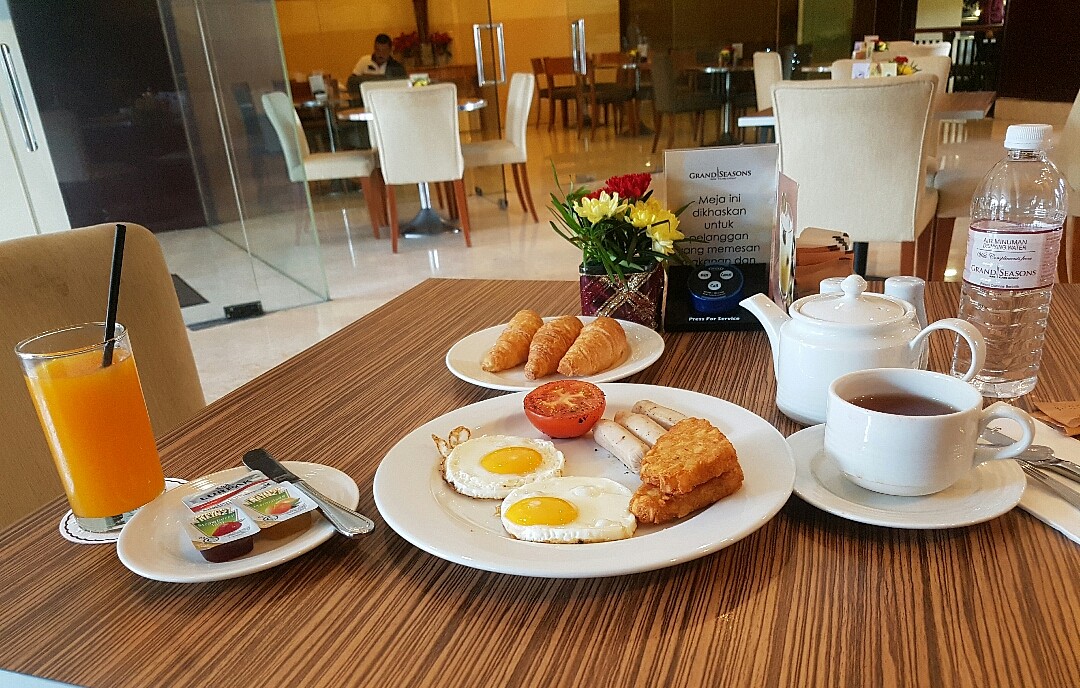 American Breakfast @ grand season hotel kuala lumpur - Malaysia