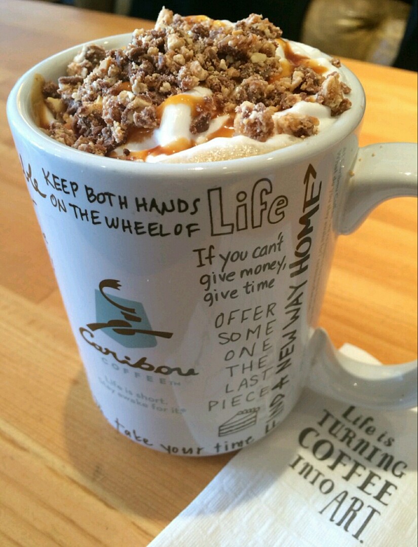 Turtle toffee latte #coffee #shop @ Caribou Coffee - Bahrain