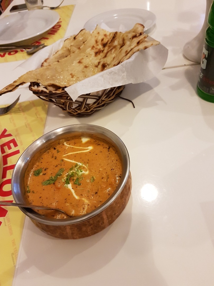 butter chicken and butter naan @ The Yellow Line - Bahrain