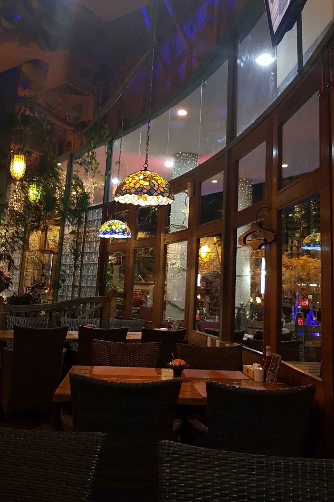 مقهى ومطعم الفرندا - البحرين